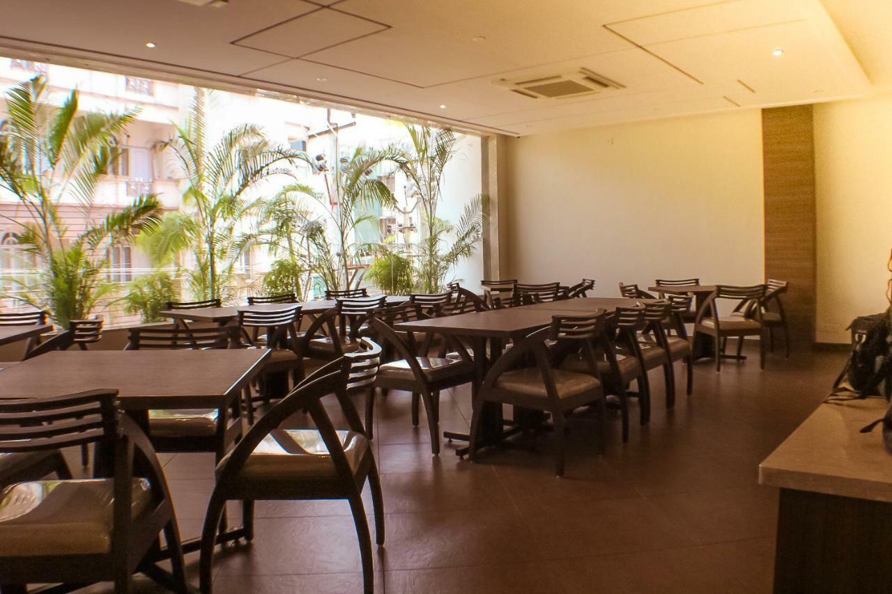 The Pioneer Hotel Visakhapatnam Exterior foto